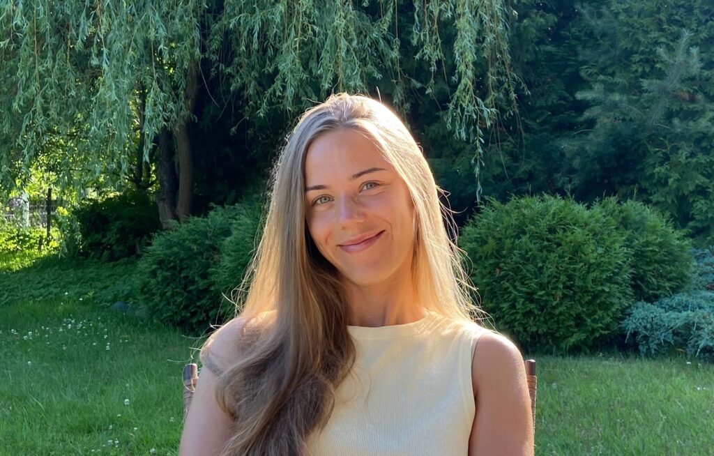 Una Valaine