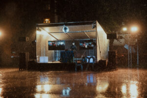 Diamond Bikes. White Night